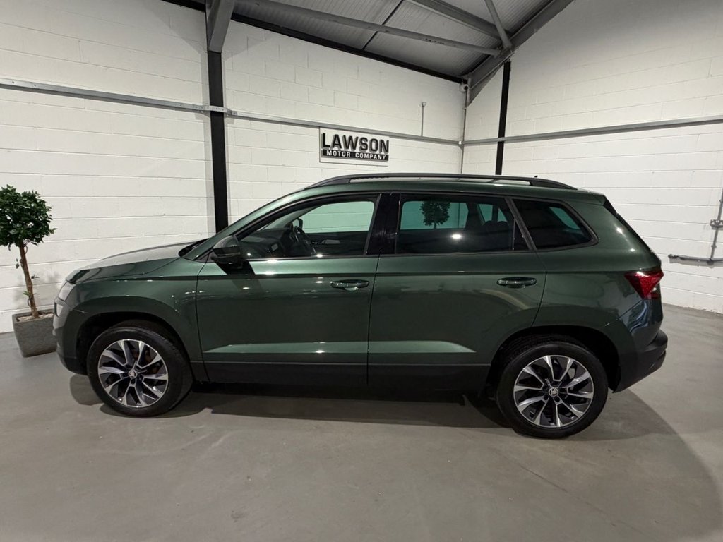 USED 2020 70 SKODA KAROQ 1.5 TSI ACT SE Drive SUV 5dr Petrol Manual Euro 6 (s/s) (150 ps) 