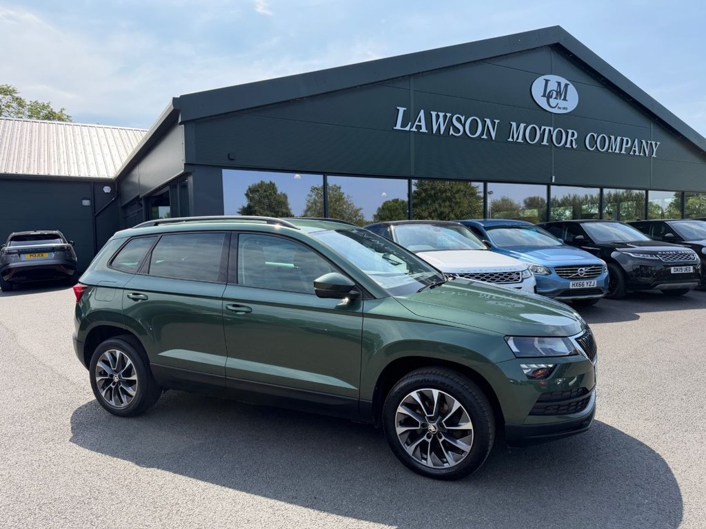 USED 2020 70 SKODA KAROQ 1.5 TSI ACT SE Drive SUV 5dr Petrol Manual Euro 6 (s/s) (150 ps) 