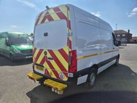 USED 2021 21 MERCEDES-BENZ SPRINTER 2.1 316 CDI Progressive Panel Van 5dr Diesel Manual RWD L2 H2 Euro 6 (s/s) (163 ps) AIR CON