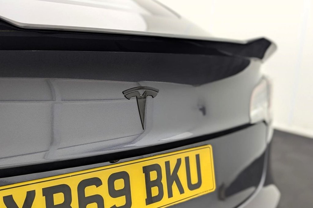 USED 2019 69 TESLA Model 3 (Dual Motor) Performance Saloon 4dr Electric Auto 4WDE (Performance Upgrade) (449 bhp) 4x4, Pan Roof, Camera