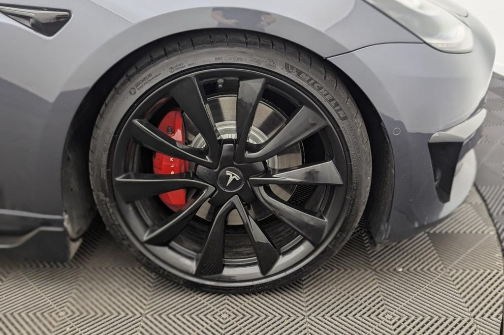 USED 2019 69 TESLA Model 3 (Dual Motor) Performance Saloon 4dr Electric Auto 4WDE (Performance Upgrade) (449 bhp) 4x4, Pan Roof, Camera