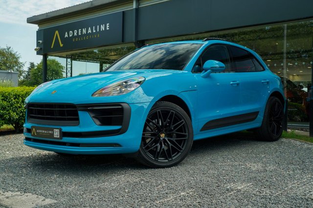 2022 PORSCHE MACAN