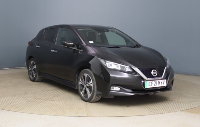 View our Nissan Leaf 40kWh Tekna Hatchback 5dr Electric Auto (150 ps)