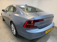 USED 2020 20 VOLVO S90 2.0 T4 Momentum Plus Saloon 4dr Petrol Auto Euro 6 (s/s) (190 ps) Sat Nav/ Rear Camera/ Heated Seats