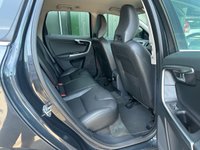 USED 2017 17 VOLVO XC60 2.0 D4 SE Lux Nav SUV 5dr Diesel Auto Euro 6 (s/s) (190 ps) Heated seats - R/Sensors - Xenons