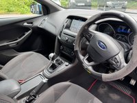 USED 2017 51 FORD FOCUS 1.0T EcoBoost ST-Line Hatchback 5dr Petrol Manual Euro 6 (s/s) (125 ps) 62,000 Miles | ST-Line Styling | 125 PS EcoBoost | Apple CarPlay | Manual | Euro 6 | Immaculate Condition