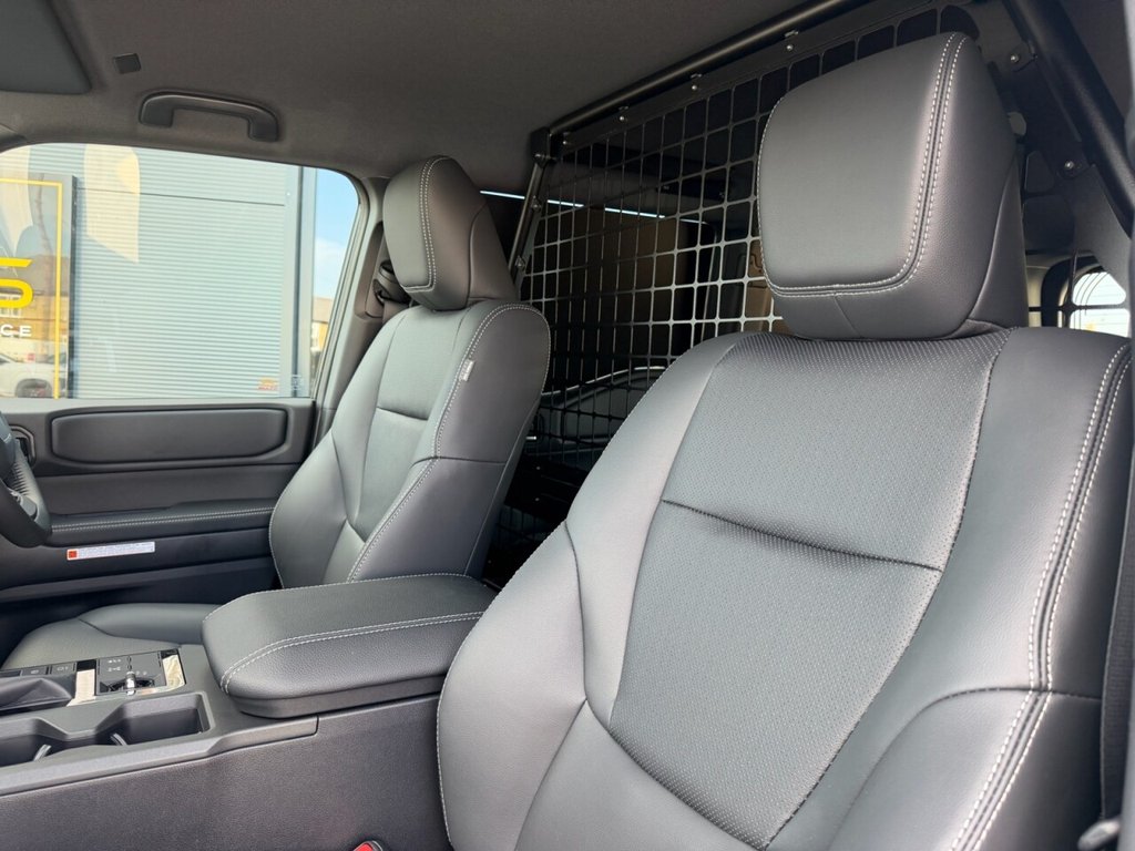 USED TOYOTA LAND CRUISER 