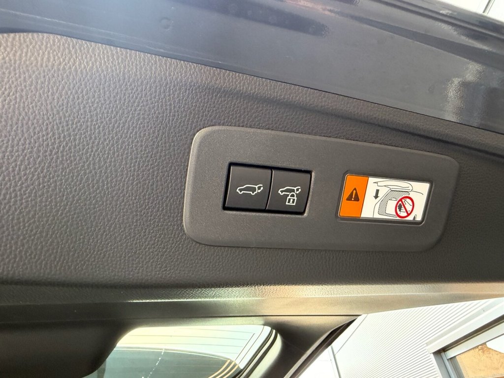 USED TOYOTA LAND CRUISER 