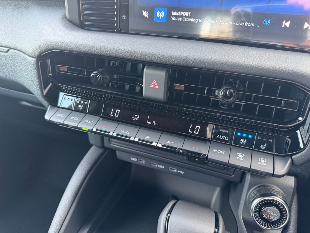 USED TOYOTA LAND CRUISER 