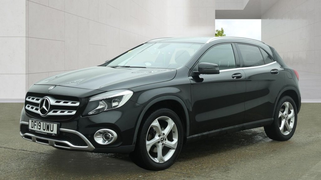 View our MERCEDES-BENZ GLA