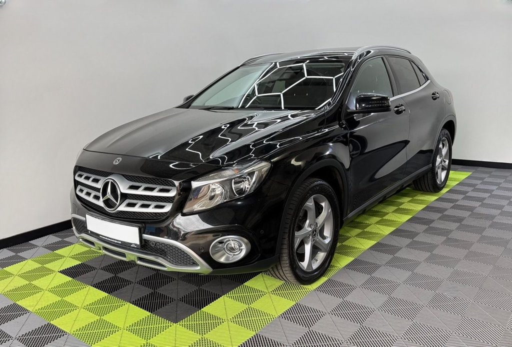 View our MERCEDES-BENZ GLA