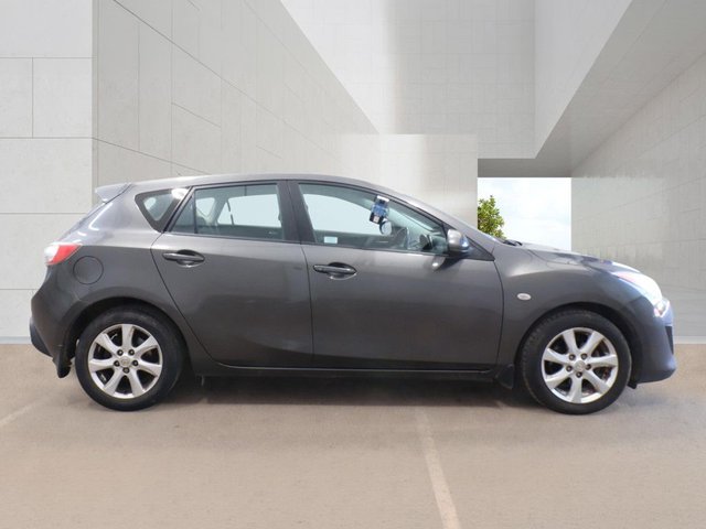 View our MAZDA MAZDA3