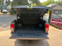USED 2017 67 TOYOTA HILUX 2.4 D-4D Invincible X Pickup Double Cab 4dr Diesel Auto 4WD Euro 6 (150 ps) - LEATHER + AIR CON EURO 6 - AUTOMATIC - CRUISE