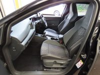 USED 2022 22 VOLKSWAGEN GOLF 1.5 TSI R-Line Hatchback 5dr Petrol Manual Euro 6 (s/s) (150 ps) 