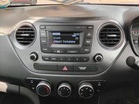 USED 2018 18 HYUNDAI I10 1.0 SE Hatchback 5dr Petrol Manual Euro 6 (67 ps) ONLY 14,113 MILES FROM NEW