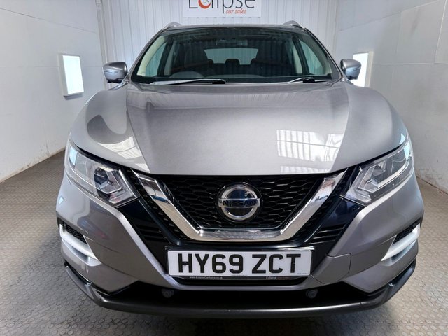 View our NISSAN QASHQAI