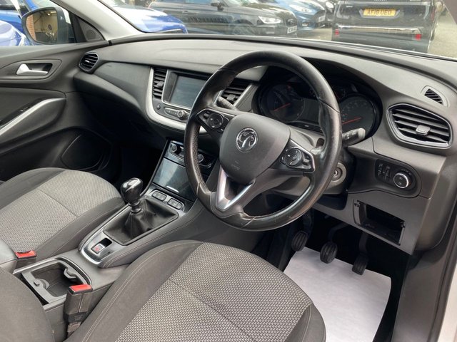 View our VAUXHALL GRANDLAND X