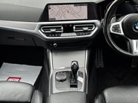 USED 2021 21 BMW 3 SERIES 2.0 330e 12kWh M Sport Touring Auto Euro 6 (s/s) 5dr AMBIENT LIGHTING! M SPORT!