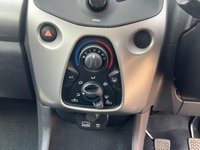 USED 2018 18 TOYOTA AYGO 1.0 VVT-i x-play Euro 6 5dr 12 MOT|1 OWNER FROM NEW|ULEZ