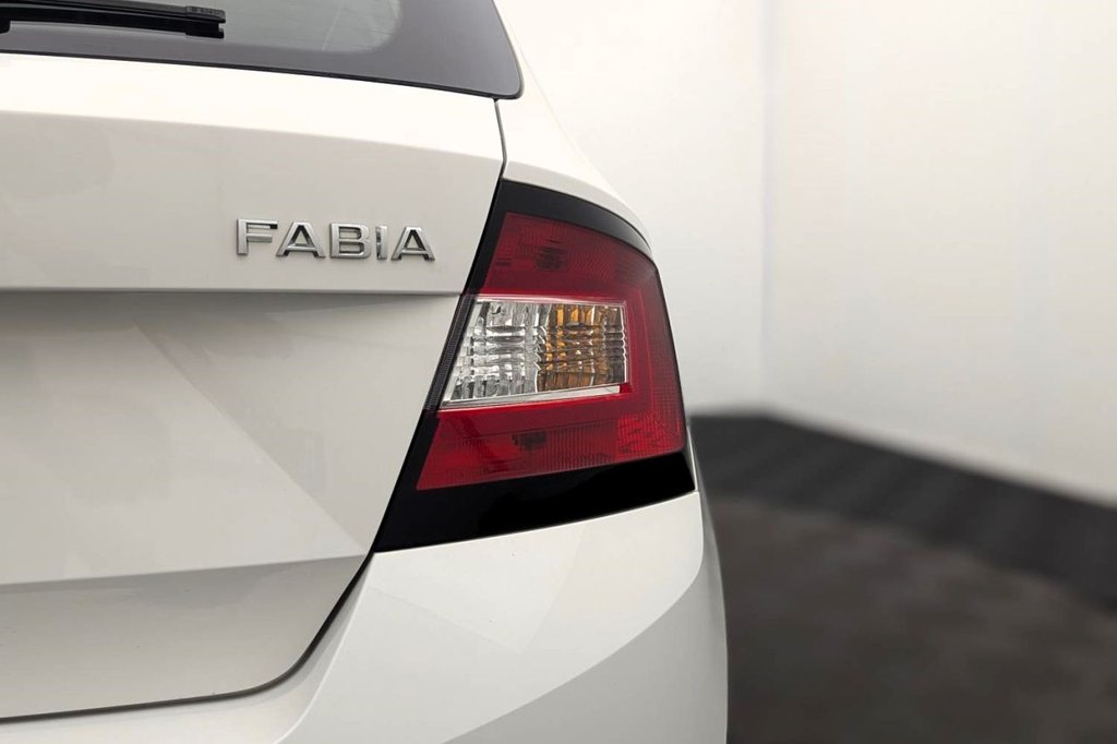 USED 2020 69 SKODA FABIA 1.0 TSI SE L Hatchback 5dr Petrol Manual Euro 6 (s/s) (95 ps) Car Play, Sat Nav, Sensors