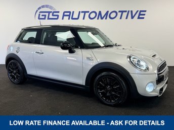 2019 MINI HATCH