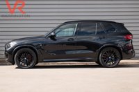 USED 2022 22 BMW X5 3.0 30d MHT M Sport SUV 5dr Diesel Hybrid Auto xDrive Euro 6 (s/s) (286 ps) M Sport Pro + Sun Protection Glazing + CarPlay