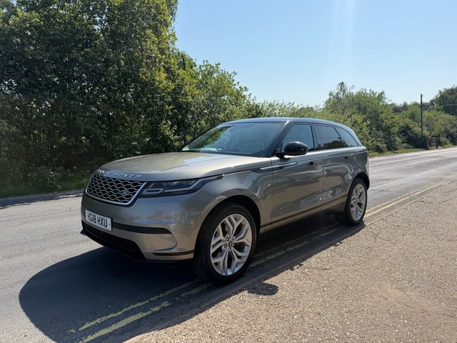 View our LAND ROVER RANGE ROVER VELAR