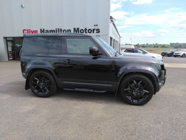 View our LAND ROVER DEFENDER 110