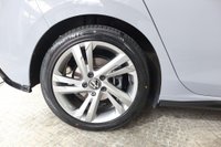 USED 2024 73 VOLKSWAGEN GOLF 1.5 eTSI MHEV R-Line DSG Euro 6 (s/s) 5dr Parking Sensor, Drive Assist,