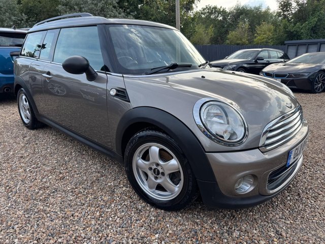 View our MINI CLUBMAN