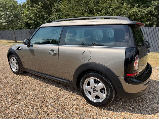 View our MINI CLUBMAN