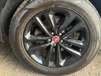 USED 2017 67 JAGUAR F-PACE 2.0 D180 R-Sport Auto AWD Euro 6 (s/s) 5dr Full Service History 12 Mot