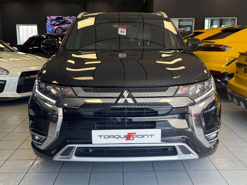 USED 2018 68 MITSUBISHI OUTLANDER 2.4 Outlander 4h PHEV CVT 4WD 5dr SH + 360 CAM + CARPLAY