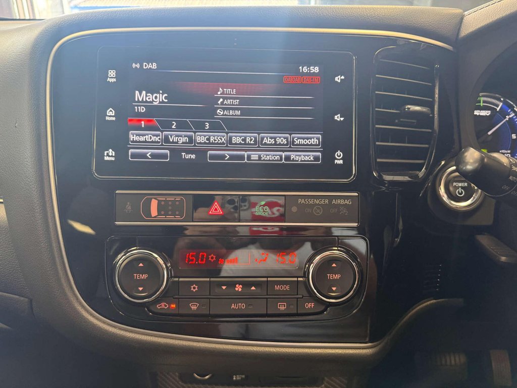 USED 2018 68 MITSUBISHI OUTLANDER 2.4 Outlander 4h PHEV CVT 4WD 5dr SH + 360 CAM + CARPLAY