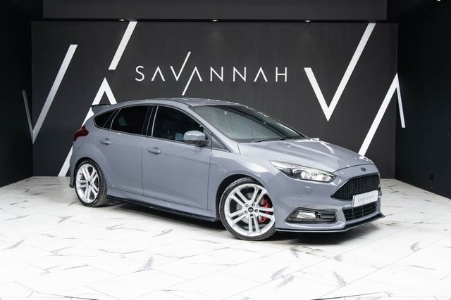 View our FORD FOCUS