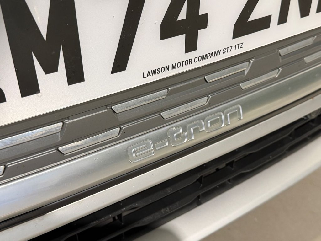 USED 2024 74 AUDI Q4 E-TRON 45 S line SUV 5dr Electric Auto 82kWh (286 ps) 
