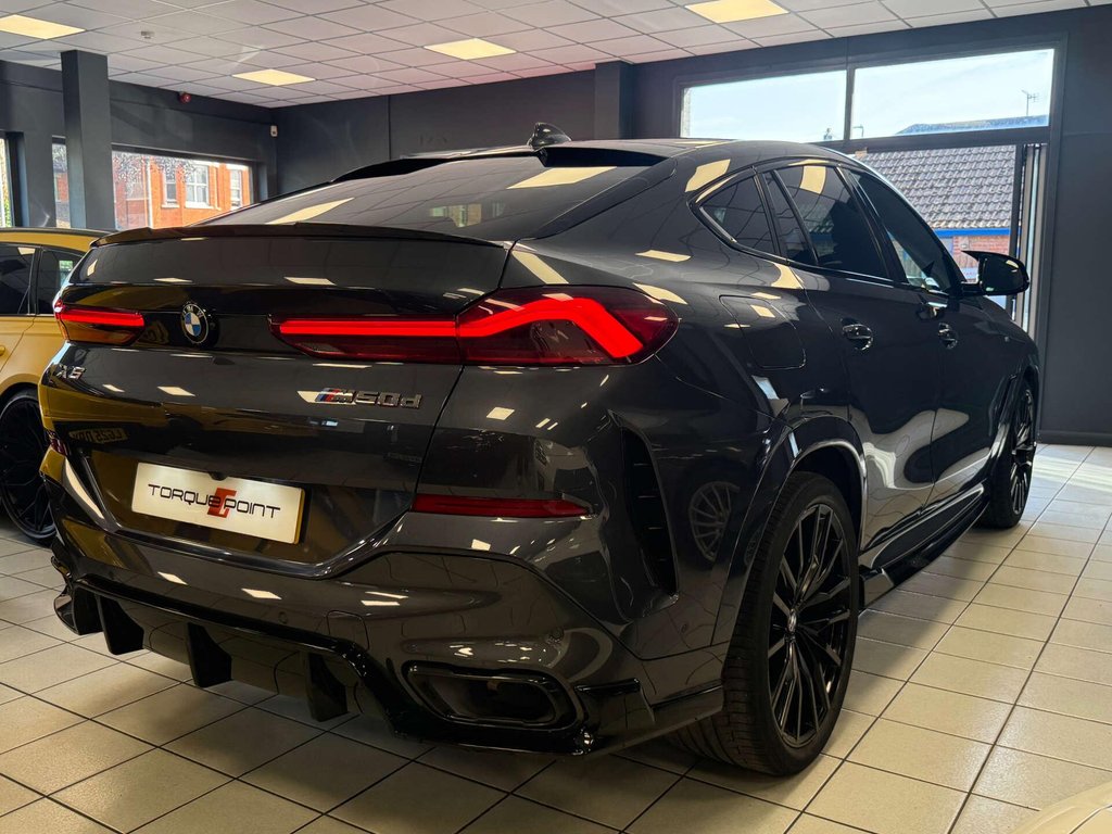 USED 2022 22 BMW X6 3.0 X6 xDrive 30d M Sport MHEV Auto 4WD 5dr FSH + M PERF KIT + REVERSE CAM