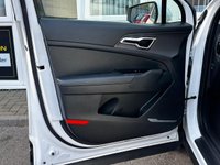 USED 2023 72 KIA SPORTAGE 1.6 T-GDi MHEV 3 SUV 5dr Petrol Hybrid DCT Euro 6 (s/s) (148 bhp) Full KIA Service History  |  1 Owner from Brand New  |  KIA Warranty Valid Until 23/01/2030
