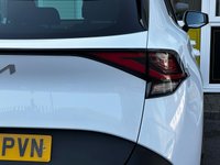 USED 2023 72 KIA SPORTAGE 1.6 T-GDi MHEV 3 SUV 5dr Petrol Hybrid DCT Euro 6 (s/s) (148 bhp) Full KIA Service History  |  1 Owner from Brand New  |  KIA Warranty Valid Until 23/01/2030