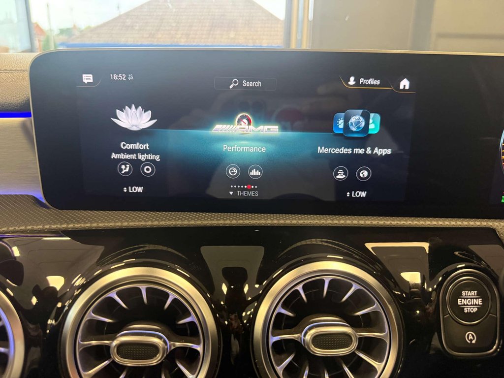 USED 2019 69 MERCEDES-BENZ A-CLASS 2.0 AMG A 35 4Matic Premium Auto 4WD 5dr FSH + AERO KIT + REVERSE CAM