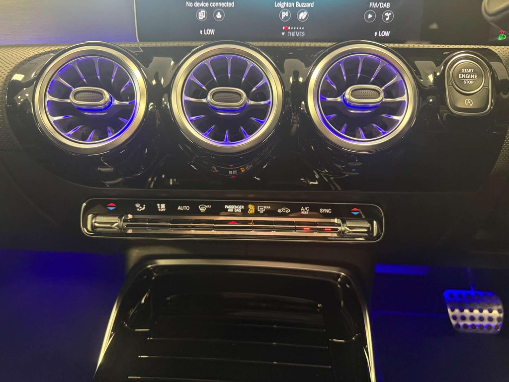 USED 2019 69 MERCEDES-BENZ A-CLASS 2.0 AMG A 35 4Matic Premium Auto 4WD 5dr FSH + AERO KIT + REVERSE CAM