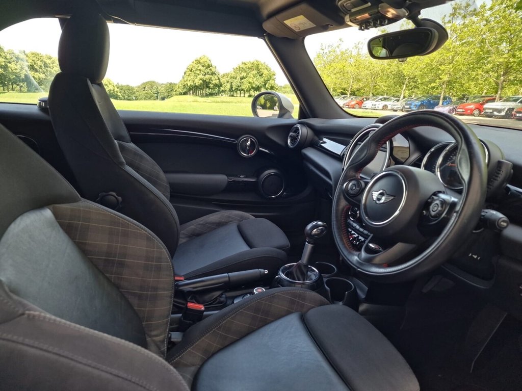 USED 2017 17 MINI CONVERTIBLE 2.0 Cooper S Convertible 2dr Petrol Auto Euro 6 (s/s) (192 ps) FINANCE AVAILABLE