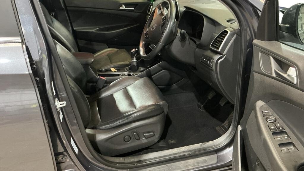 USED 2019 19 HYUNDAI TUCSON 1.6 GDi Premium SUV 5dr Petrol Manual Euro 6 (s/s) (132 ps) 
