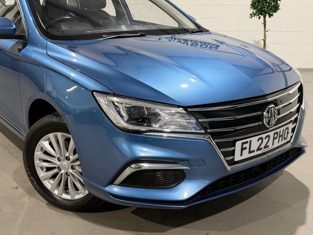 USED 2022 22 MG MG5 61.1kWh Exclusive Long Range Estate 5dr Electric Auto (156 ps) 