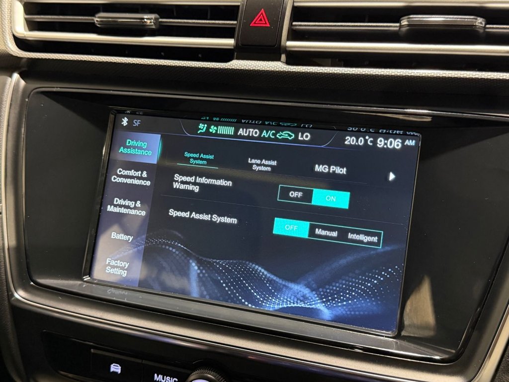 USED 2022 22 MG MG5 61.1kWh Exclusive Long Range Estate 5dr Electric Auto (156 ps) 