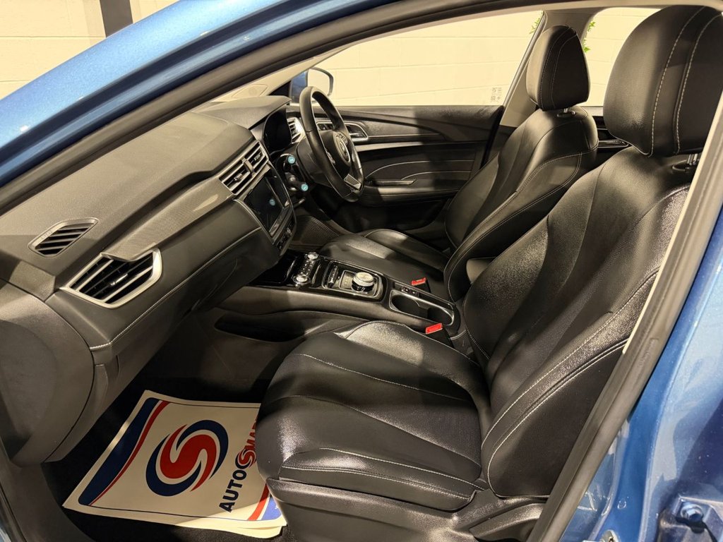 USED 2022 22 MG MG5 61.1kWh Exclusive Long Range Estate 5dr Electric Auto (156 ps) 