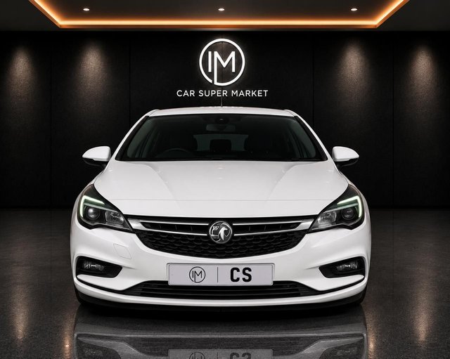 View our Vauxhall Astra 1.6 CDTi ecoTEC BlueInjection Tech Line Nav Hatchback 5dr Diesel Manual Euro 6 (s/s) (110 ps)