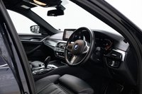 USED 2023 23 BMW 5 SERIES 2.0 520d MHT M Sport Touring 5dr Diesel Hybrid Steptronic Euro 6 (s/s) (190 ps) 