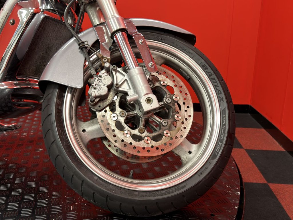USED 2008 08 HYOSUNG GV650 TRADE BIKES AT TRADE PRICES LOW MILEAGE