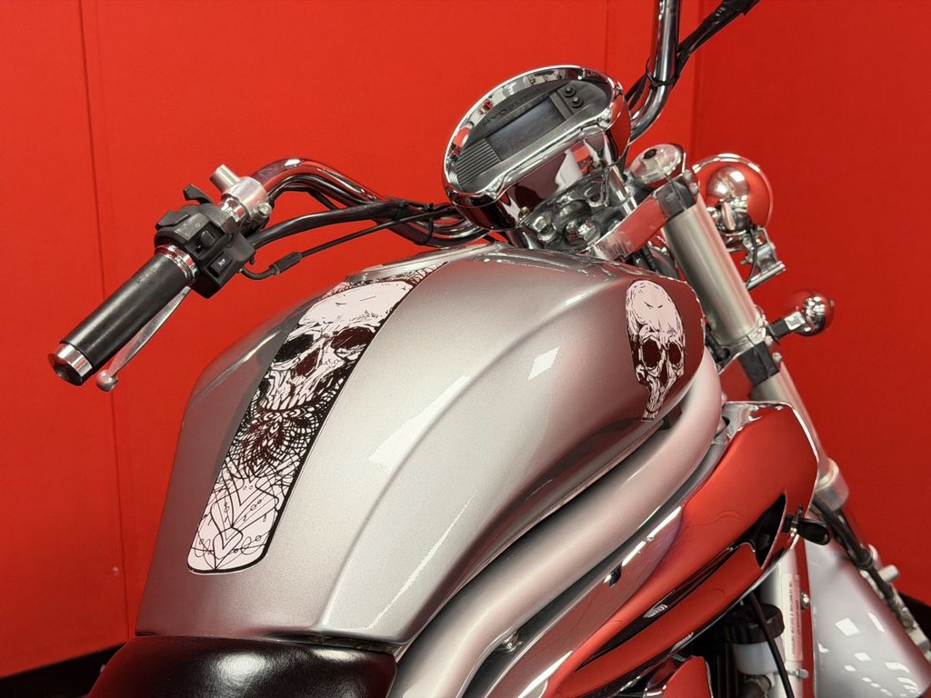 USED 2008 08 HYOSUNG GV650 TRADE BIKES AT TRADE PRICES LOW MILEAGE